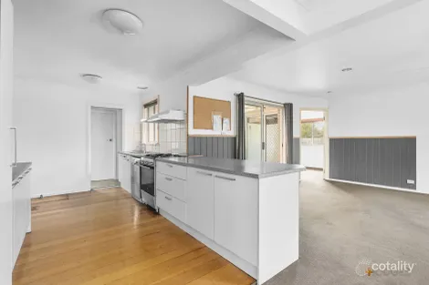 Property photo of 141 Railway Parade Seaford VIC 3198