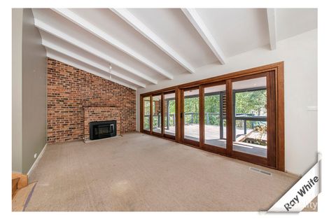 Property photo of 54 Maltby Circuit Wanniassa ACT 2903