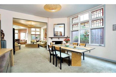 Property photo of 18 Loch Street St Kilda West VIC 3182