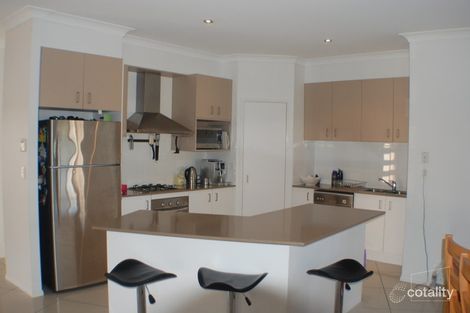 Property photo of 7 Kingsview Court Little Mountain QLD 4551