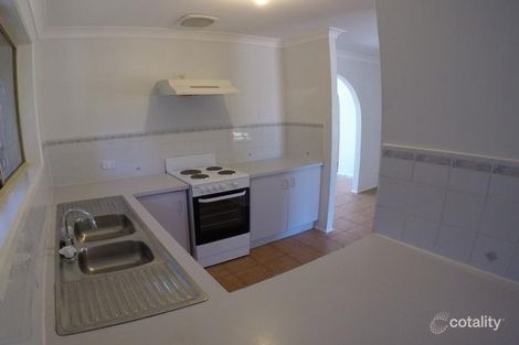 Property photo of 82 Parkroyal Crescent Regents Park QLD 4118