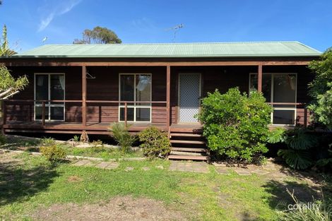 4 Lake View Dr, Wallaga Lake, NSW 2546