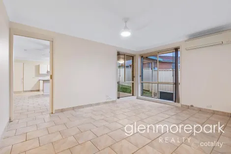 Property photo of 10 Poa Place Glenmore Park NSW 2745