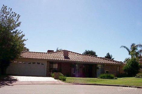 7 Chesters Way, Winthrop, WA 6150