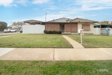 7 Holloway Gr, Swan Hill, VIC 3585