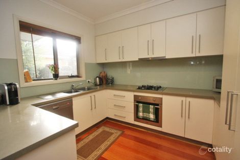 Property photo of 37 Thorpe Street Newport VIC 3015