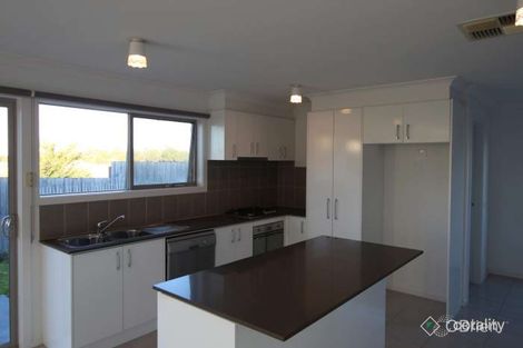 Property photo of 3 Selwyn Court Skye VIC 3977