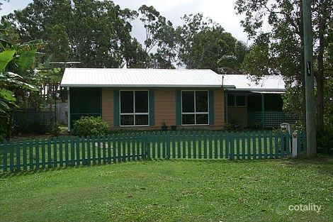 4 Basil Ct, Lamb Island, QLD 4184