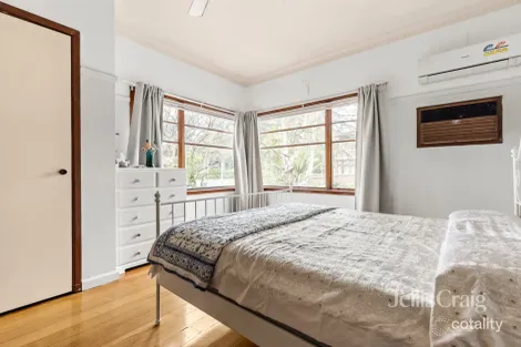 Property photo of 160 The Boulevard Ivanhoe East VIC 3079