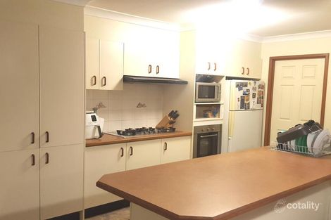 Property photo of 31 Sandpiper Place Green Point NSW 2251
