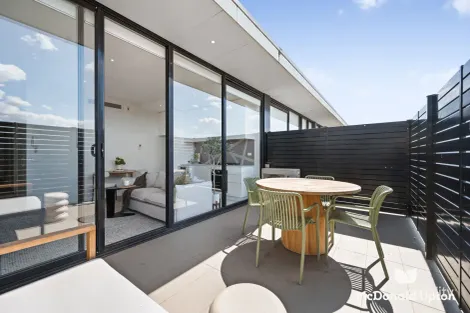 Property photo of 83/100 Keilor Road Essendon North VIC 3041