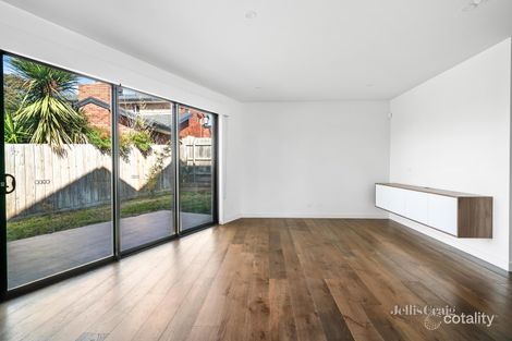 Property photo of 13/142 Templestowe Road Templestowe Lower VIC 3107