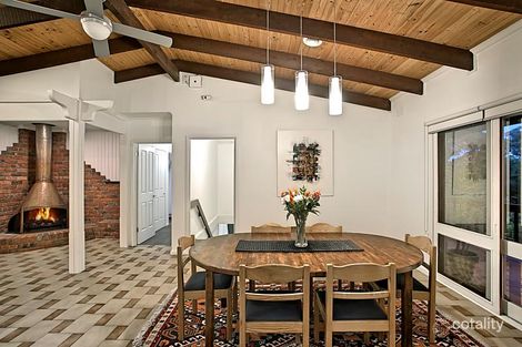 Property photo of 3 Abersham Court Eltham VIC 3095