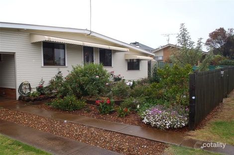 34 Priest St, Rockville, QLD 4350