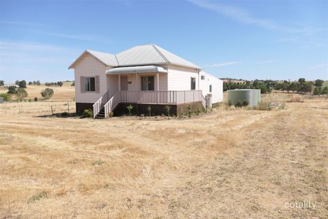Property photo of 14 Willowvale Road Cowra NSW 2794