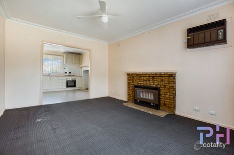 Property photo of 30 Bray Street Long Gully VIC 3550