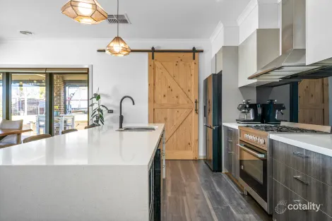 Property photo of 17 Morand Street Gisborne VIC 3437