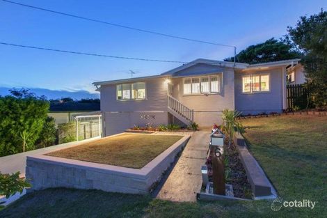 6 Landscape St, Stafford Heights, QLD 4053