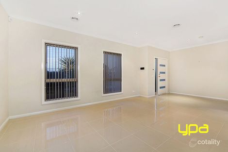 Property photo of 1/367 Taylors Road Kings Park VIC 3021