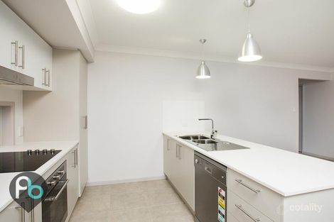 Property photo of 8 Muhammad Street Doolandella QLD 4077