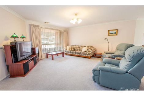 Property photo of 12 Cooper Close Glenroy NSW 2640