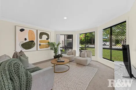 Property photo of 32 Mapleton Crescent Forest Lake QLD 4078