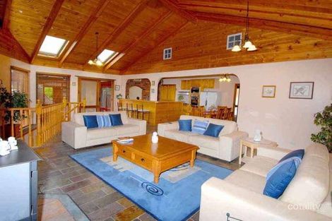 Property photo of 9 Arjay Court Westmeadows VIC 3049