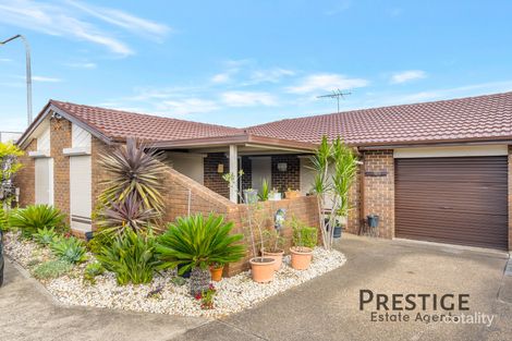 152 Prairie Vale Rd, Bossley Park, NSW 2176