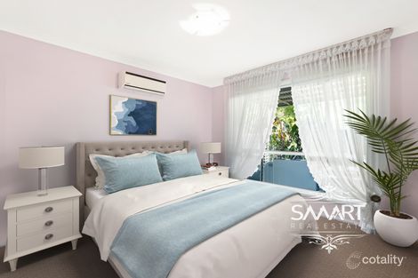 Property photo of 16 Madasin Close Arundel QLD 4214