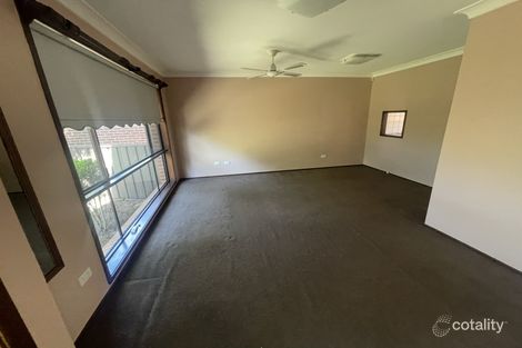 Property photo of 29/27 Waratah Crescent Macquarie Fields NSW 2564
