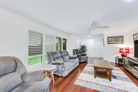 Property photo of 7 Vaucluse Crescent Petrie QLD 4502