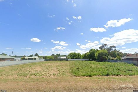 33 Macinnes St, Holbrook, NSW 2644