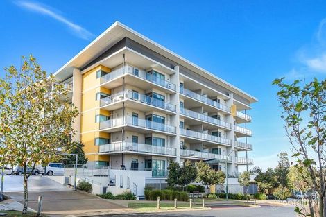 403/25 Malata Cres, Success, WA 6164