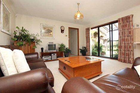 Property photo of 12 Rowntree Crescent Isaacs ACT 2607