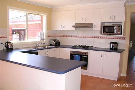 Property photo of 18 Bancroft Avenue Narre Warren South VIC 3805