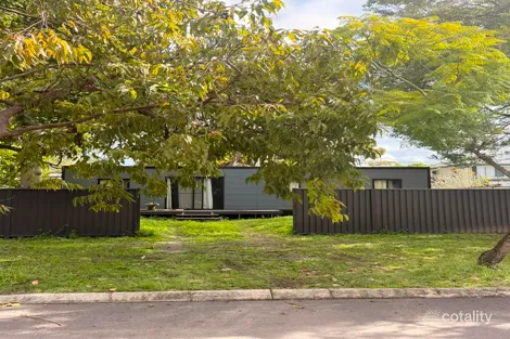 4 Healy St, Caboolture, QLD 4510