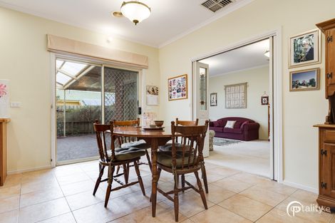 Property photo of 46 Grantham Crescent Berwick VIC 3806