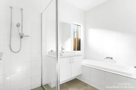 Property photo of 21 McKell Street Deanside VIC 3336