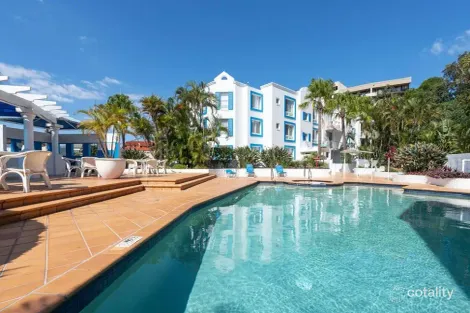 37/28 Chairlift Ave, Miami, QLD 4220