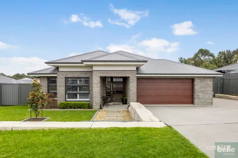 18 Wintle Rd, The Oaks, NSW 2570