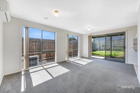 Property photo of 28/107 Army Road Pakenham VIC 3810