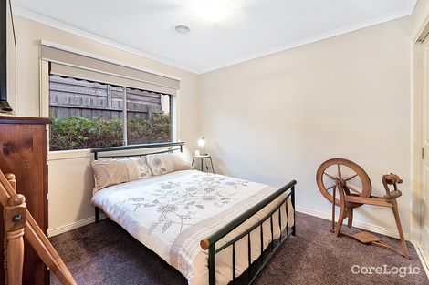 Property photo of 36 May Gibbs Crescent Lynbrook VIC 3975