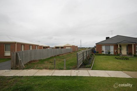 16 Roseview Way, St Albans Park, VIC 3219