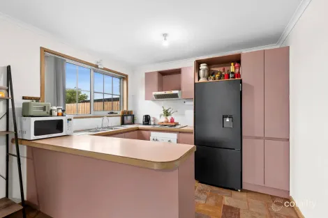 Property photo of 11 Coleraine Crescent Corio VIC 3214