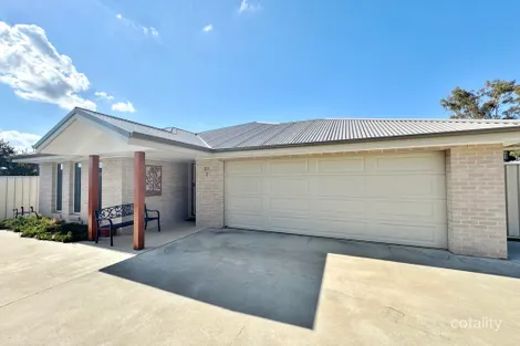 Property photo of 2/33 William Street Young NSW 2594