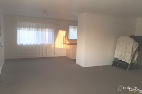 Property photo of 18 Hampshire Place Seven Hills NSW 2147