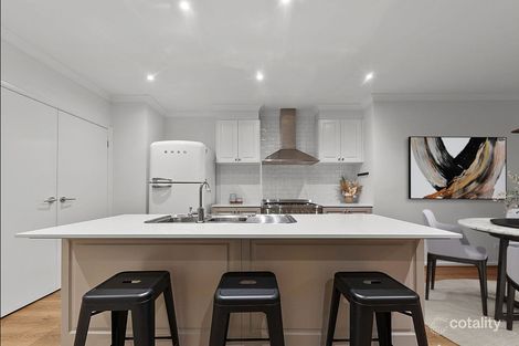 Property photo of 18 Viewbright Road Clyde North VIC 3978