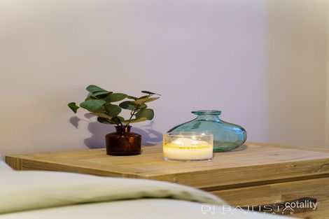 Property photo of 82 Bridgehaven Drive Craigieburn VIC 3064
