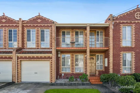 32 Hosken St, Reservoir, VIC 3073