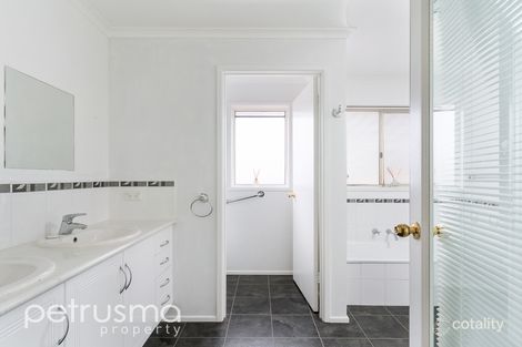 Property photo of 2 Allender Court Oakdowns TAS 7019